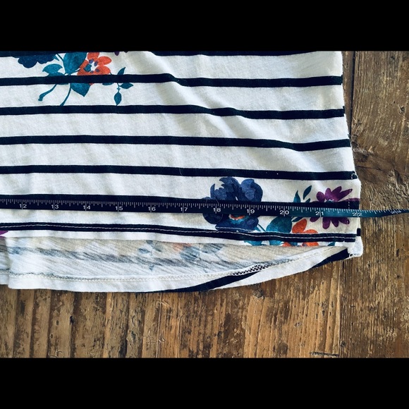 Anthropologie Wayfaring Tee Size XS - Picture 6 of 9
